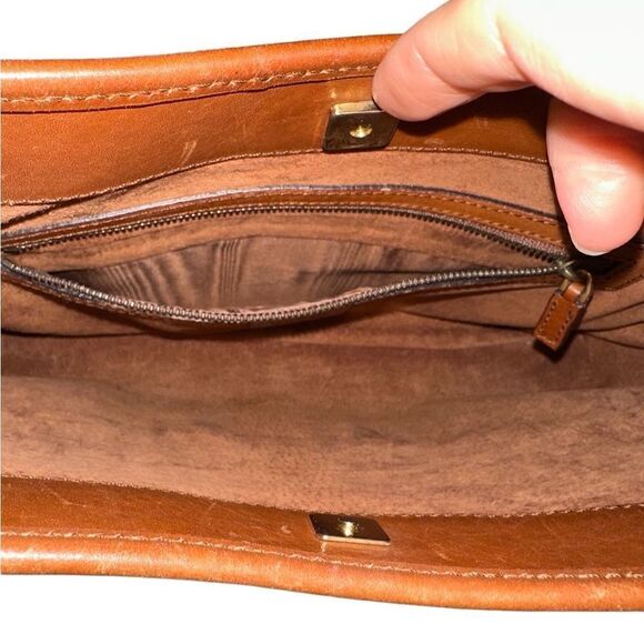 Gucci  Brown leather reins bag - Picture 9 of 16